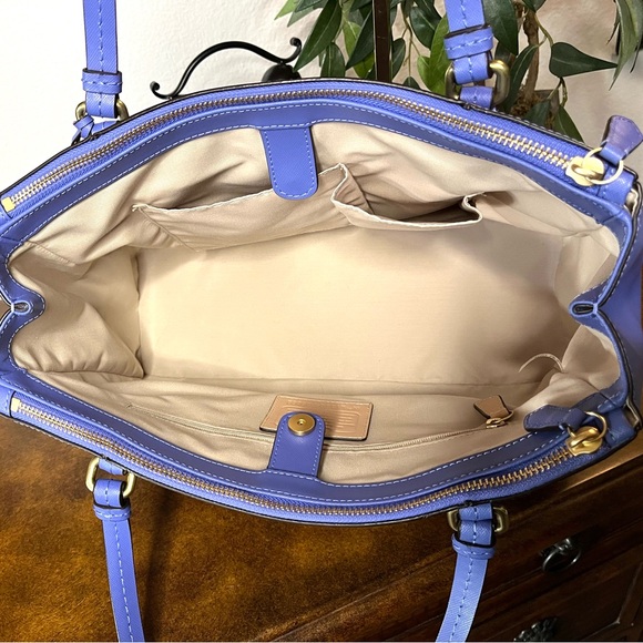 COACH Peyton Jordan Double Zip Carryall, No. F25669 - Picture 12 of 13